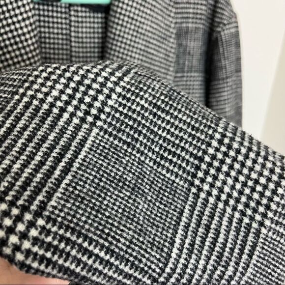 Karl Lagerfeld Houndstooth Plaid Wrap Trench Jacket - Picture 7 of 10